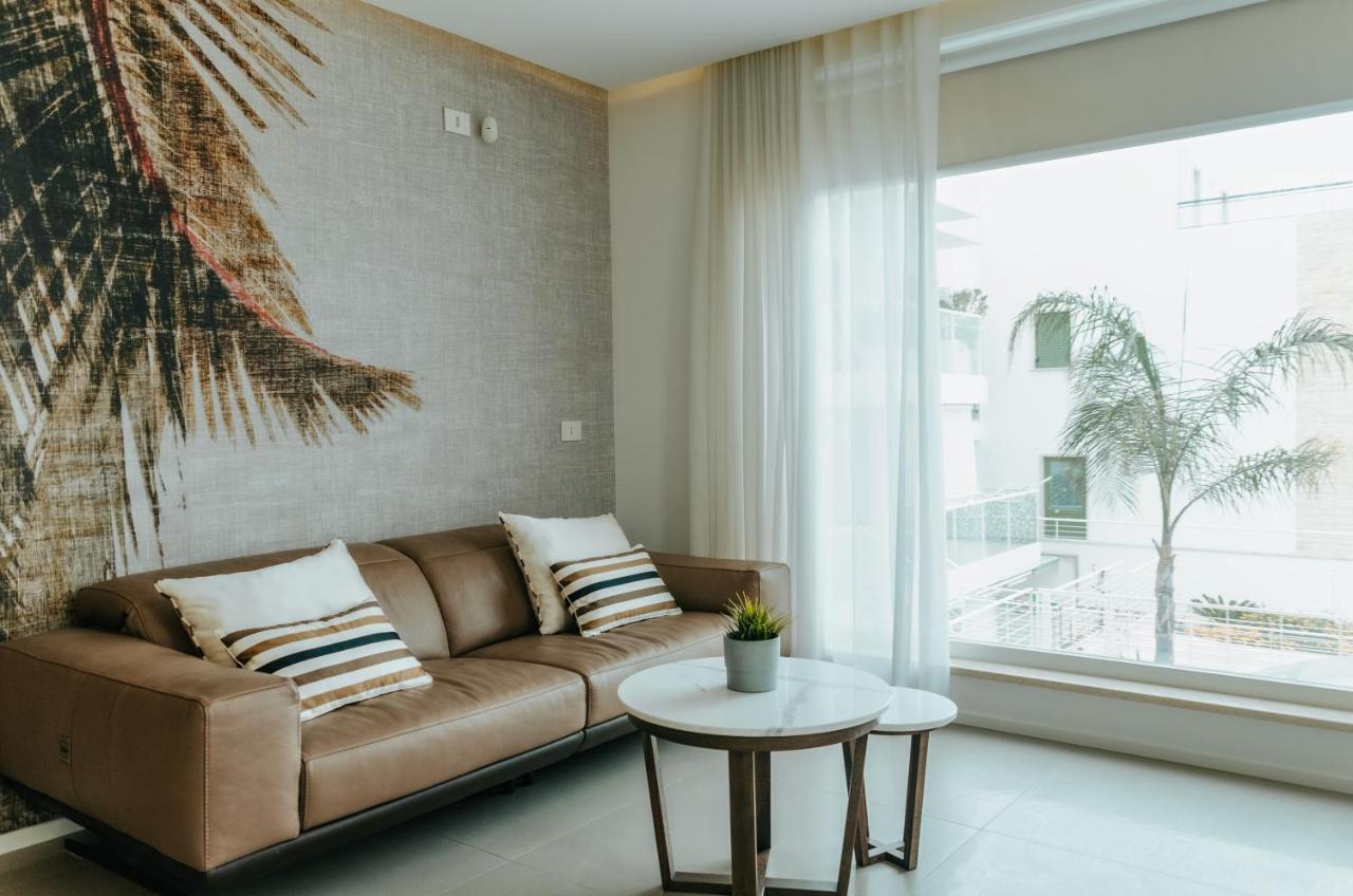 Apulialux Seaview Prestige Apt / Jacuzzi + Parking Appartement Polignano a Mare Buitenkant foto