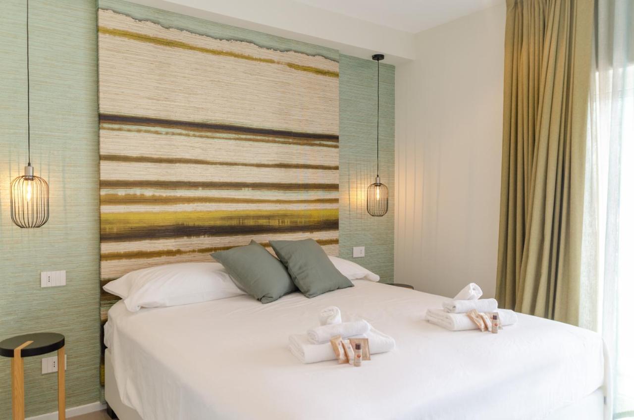 Apulialux Seaview Prestige Apt / Jacuzzi + Parking Appartement Polignano a Mare Buitenkant foto